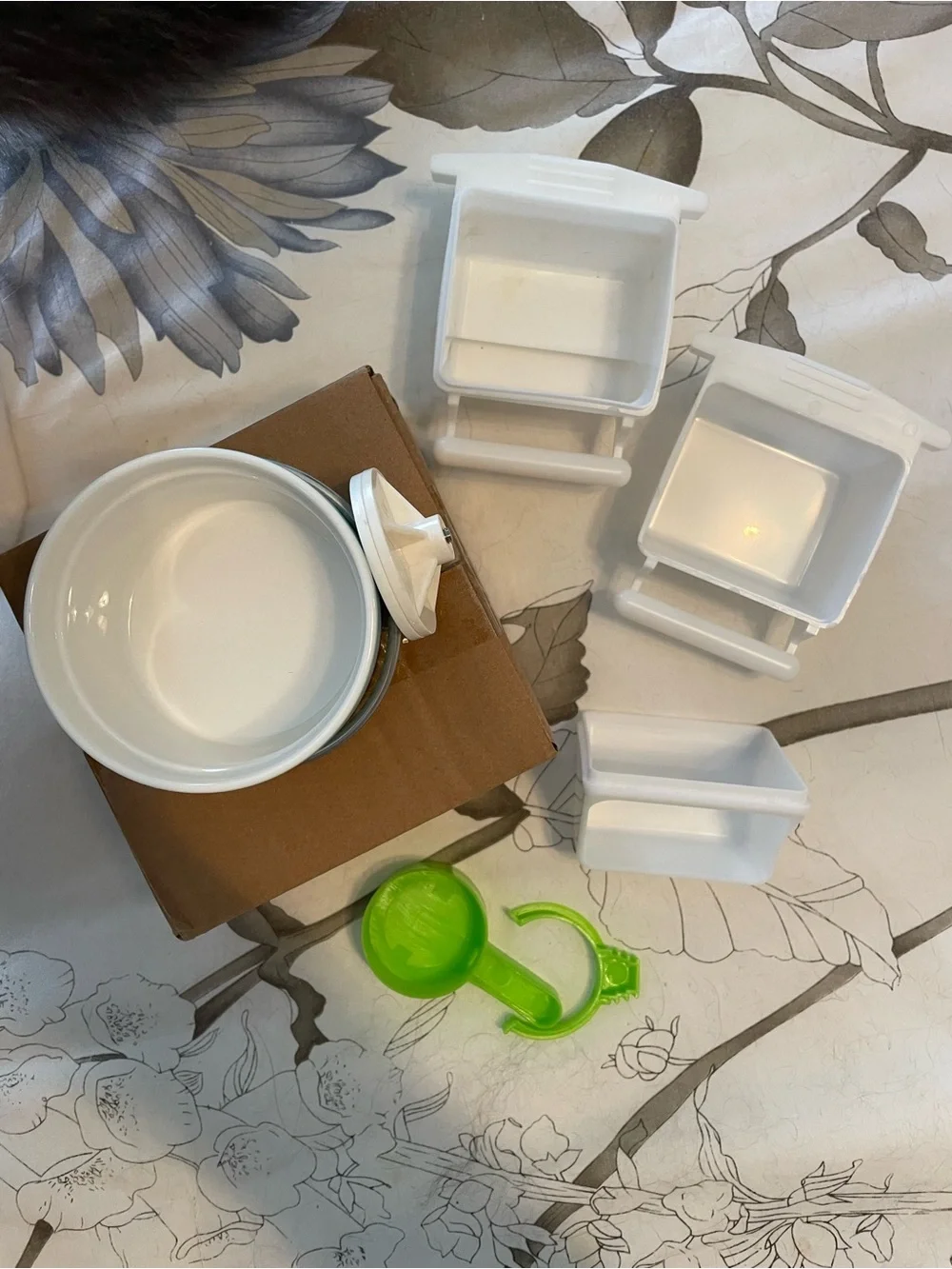 Ceramic Bird cage feeder cups